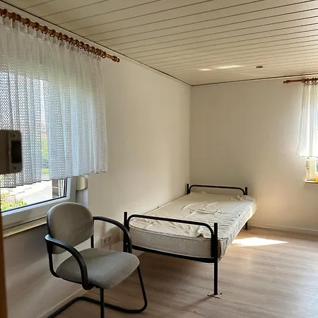 Oder Ganze Fuer Monteure * Harsum